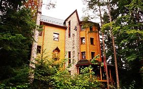Villa Iris